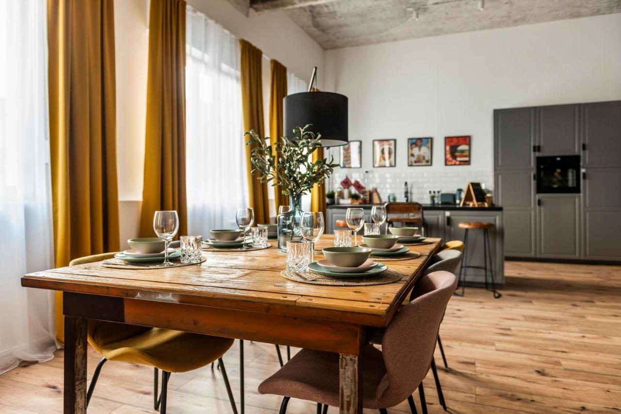 Klassen Stay - Exklusives Loft - Xxl Leinwand - 4 Km Messe, 1,5 Km Hbf 에센 외부 사진